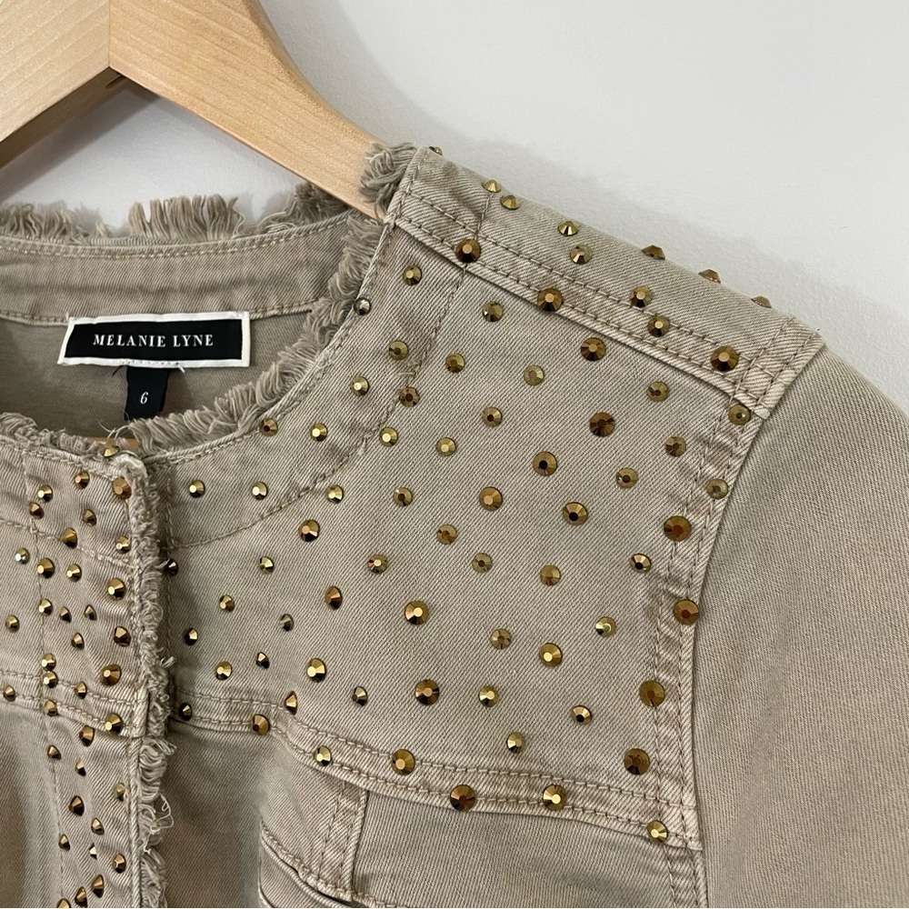 Melanie Lyne Studded Stretch Denim Jacket 6 Light Brown Glam Western Moto Edgy